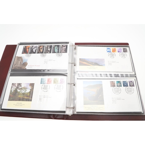 651 - LARGE COLLECTION OF FIRST DAY COVERS - EARLY & MODERN EXAMPLES. A large collection of 11 albums of F... 