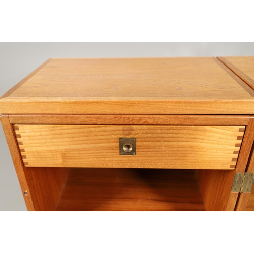 656 - RENO WAHL IVERSEN FOR DYRLUND, MID CENTURY COCKTAIL CABINET. A folding teak cocktail cabinet, with a... 