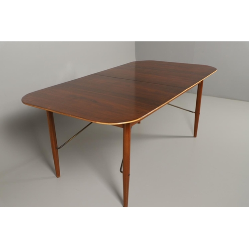 675 - ROBIN DAY FOR HILLE - 1950S ALBERMALE ROSEWOOD DINING TABLE. The rosewood veneered top with agba woo... 