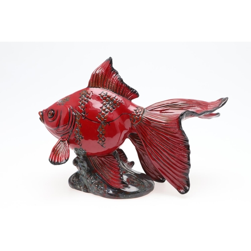 695 - A ROYAL DOULTON ARCHIVES FLAMBE GANSU FISH. A large Royal Doulton flambe model of a Gansu Fish, BA39... 