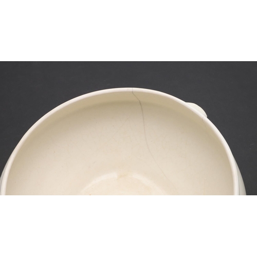 703 - EDMUND DE WAAL (B 1964) - LARGE PORCELAIN BOWL. (d) An early large porcelain bowl of tapering form, ... 