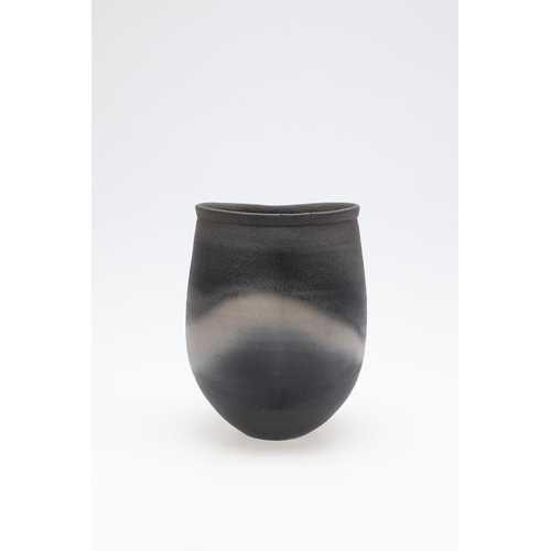 706 - JOHN LEACH (1939-2021) - BLACK BURNISHED STUDIO POTTERY VASES. Four various stoneware vases with a b... 