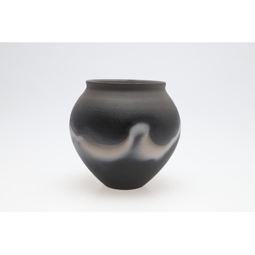 706 - JOHN LEACH (1939-2021) - BLACK BURNISHED STUDIO POTTERY VASES. Four various stoneware vases with a b... 