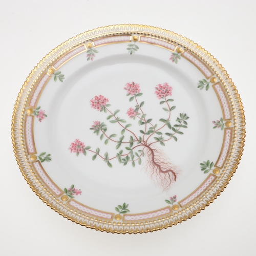 755 - ROYAL COPENHAGEN - FLORA DANICA CABINET PLATE. Titled 'Thymus Serpyllum', the centre painted with fl... 