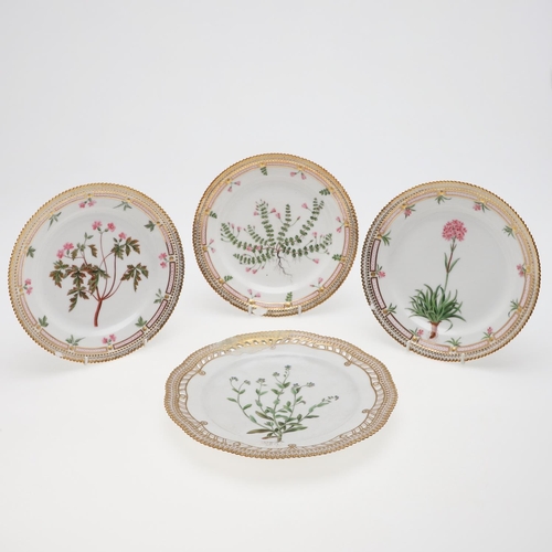 758 - ROYAL COPENHAGEN - FLORA DANICA PLATES. Including three plates of 21.5cms diameter, each with titles... 