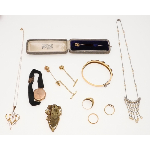 840 - A QUANTITY OF JEWELLERY. including a 9ct gold, amethyst and seed pearl pendant, a lady's gold wristw... 