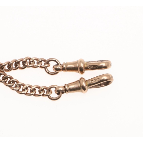 881 - A 9CT GOLD CURB LINK WATCHCHAIN. each link stamped 9 375, suspending a 9ct gold 't' bar, 31.5cm long... 