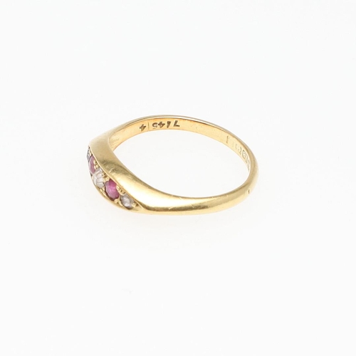 887 - A DIAMOND THREE STONE RING. collet set with three graduated old-cut diamonds, in 18ct gold, 1.7 gram... 