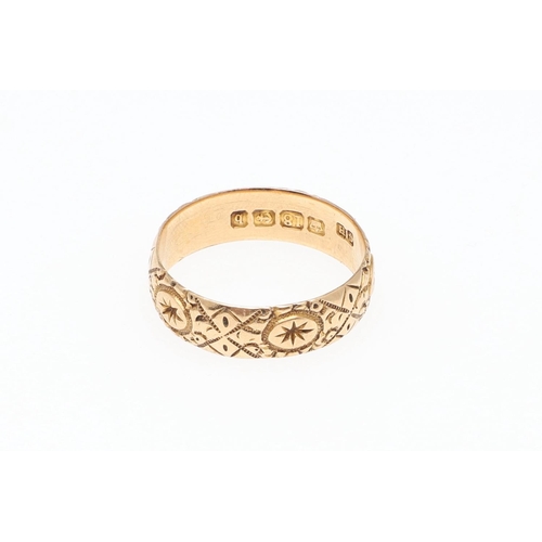 891 - AN 18CT GOLD WEDDING BAND. with engraved decoration, 4.5 grams, size R, together with a wide 18ct go... 