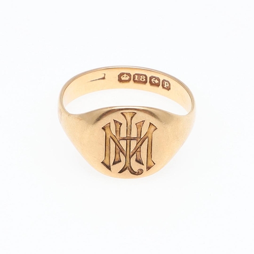 892 - AN 18CT GOLD SIGNET RING. engraved with initials, 8.7 grams, size R 1/2, together with another 18ct ... 