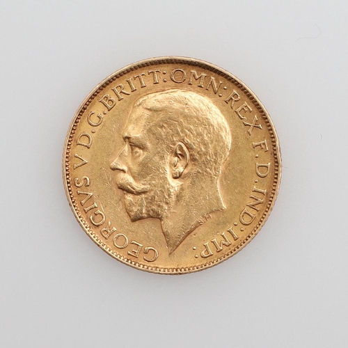 906 - A GOLD SOVEREIGN. 1927  *Condition:  With some wear.