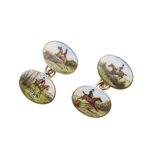 930 - A PAIR OF EDWARDIAN ENAMEL AND GOLD HUNTING CUFFLINKS. of oval-shaped, each link depicting a differe... 