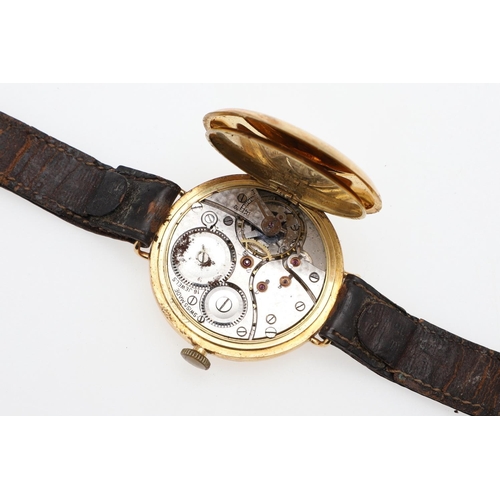 947 - AN 18CT GOLD OFFICER'S TRENCH WATCH 1ST WORLD WAR, CIRCA 1915. the white enamel dial with Arabic num... 