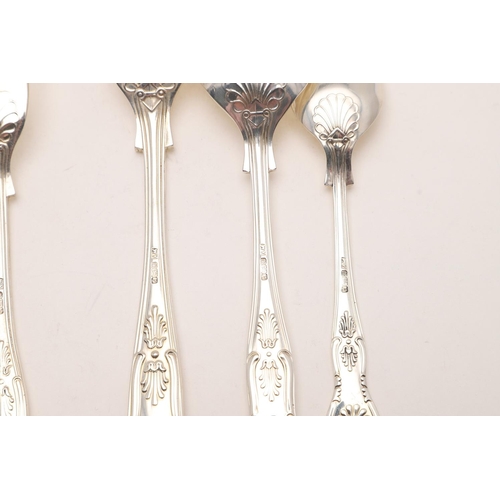 104 - A CASED MODERN PART-CANTEEN OF KING'S PATTERN FLATWARE. to include 6 table forks, 6 dessert forks, 6... 