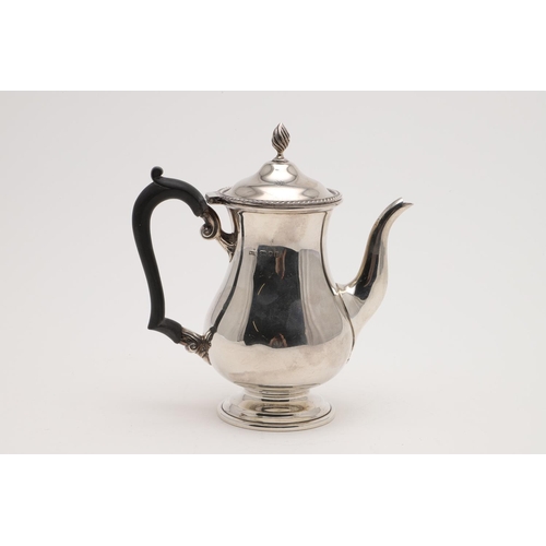 130 - A SMALL 20TH CENTURY COFFEE POT. with a bellied body, a gadrooned border and a flame finial, by Walk... 