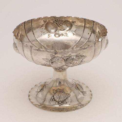 138 - A 20TH CENTURY SWEDISH PEDESTAL BOWL. circular form, with a punch-bead border, decorated with repous... 