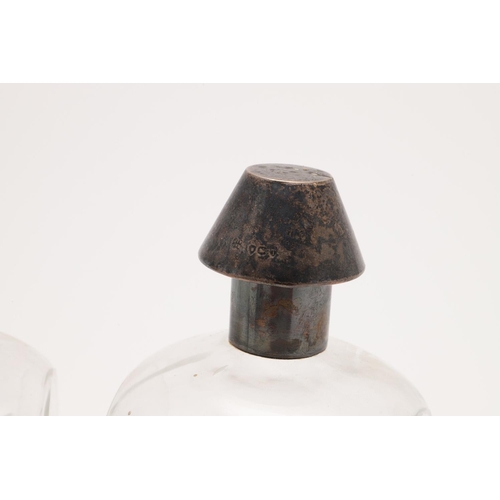 186 - A GEORGE V RECTANGULAR SPIRIT FLASK. with rounded corners, a hinged twist cap, crested & inscribed, ... 