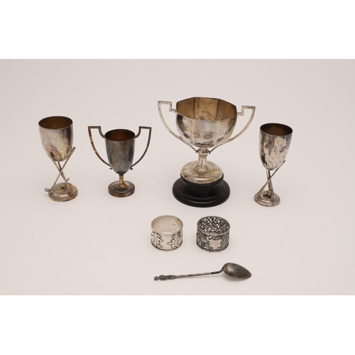 239 - AN EARLY 20TH CENTURY CASED CHINESE TROPHY CUP. with twin handles, an octagonal bowl and raised on a... 