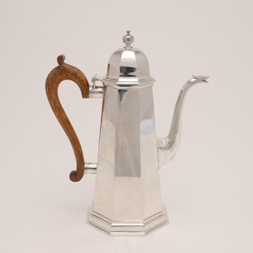 247 - A MODERN OCTAGONAL COFFEE POT. slightly tapering and with a wooden scroll handle, by William Walter ... 