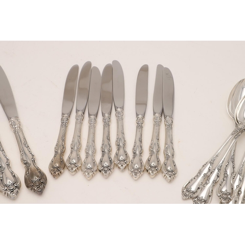 29 - A MODERN CASED PART-CANTEEN OF NORTH AMERICAN FLATWARE & CUTLERY. 