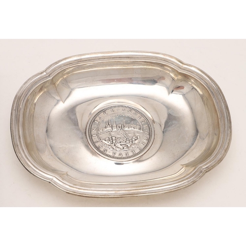 382 - THREE MODERN CASED COMMEMORATIVE BRITANNIA-STANDARD DISHES. made to commemorate the 300th anniversar... 