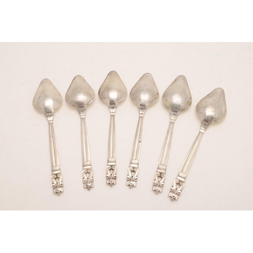 49 - A SET OF SIX 20TH CENTURY DANISH GRAPEFRUIT SPOONS, BY GEORG JENSEN. Acorn Pattern and bearing impor... 