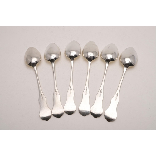 62 - A SET OF SIX VICTORIAN SCOTTISH QUEEN'S PATTERN TABLESPOONS. single struck, initialled, by Robert Sc... 