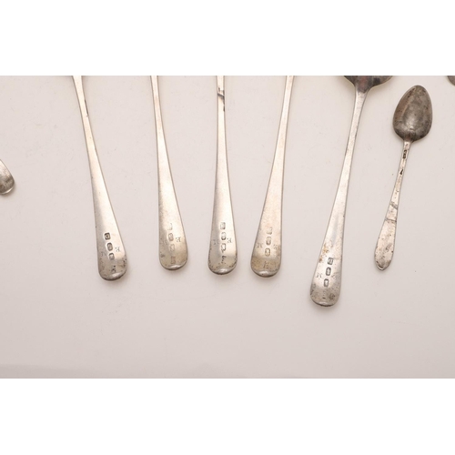 66 - MISCELLANEOUS IRISH FLATWARE TO INCLUDE:-. a set of 5 George III Old English tablespoons, by John Po... 