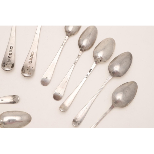 96 - A GEORGE III SET OF SIX OLD ENGLISH & THREAD DESSERT SPOONS. by George Smith & William Fearn, London... 