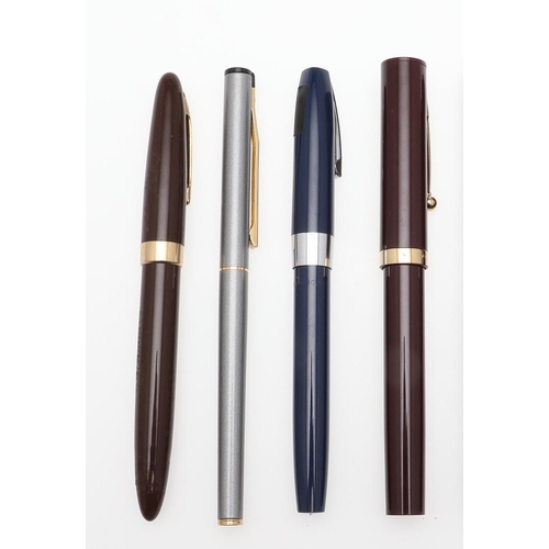 1541 - SHEAFFER: SEVEN VINTAGE WHITE DOT FOUNTAIN PENS. comprising a 330 navy blue and steel trim pen, a To... 