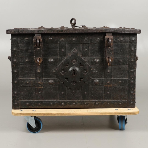 1571 - A 17TH CENTURY GERMAN 'ARMADA' IRON STRONG CHEST. the strapwork lid bearing traces of original green... 