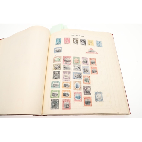 675 - THREE STAMP ALBUMS - GREAT BRITAIN, COMMONWEALTH & WORLD STAMPS. Three large albums, the first album... 