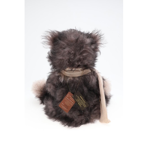 688 - CHARLIE BEARS TEDDY BEAR 'SYLVESTER' - ISABELLE COLLECTION. A large limited edition Teddy Bear 'Sylv... 