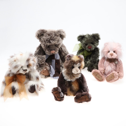 700 - CHARLIE BEARS TEDDY BEARS. Five various Teddy Bears including 'Mattie' (CB171784A, 31cms high), 'Kib... 