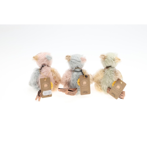 717 - CHARLIE BEARS - MINIMO COLLECTION. Including a set of three, 'Flurry' (116 of 2000), Flossy (116 of ... 