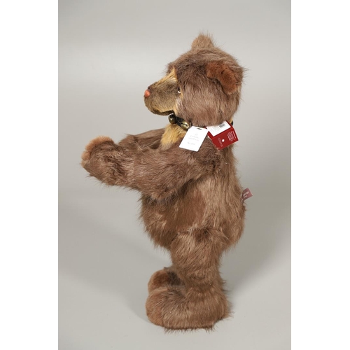 721 - CHARLIE BEARS - LARGE LIMITED EDITION TEDDY BEAR 'JJ'. A very large plush Teddy Bear 'JJ, Model No C... 