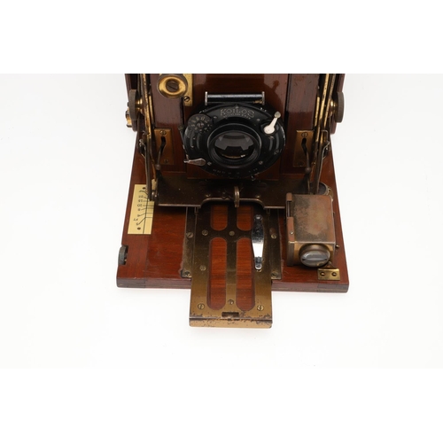 726 - EARLY PLATE CAMERA - 'THE SANDERSON'. A mahogany 'The Sanderson' plate camera with a Koilos lens, in... 