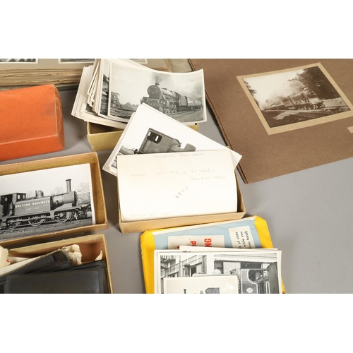 730 - AN EXTENSIVE PHOTOGRAPHIC TRAIN ARCHIVE, LOOSE AND IN ALBUMS. circa 1940âs -1960âs, comprising o... 