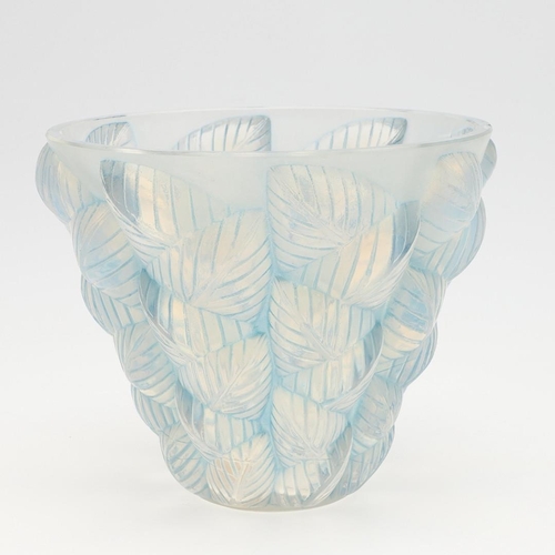 798 - LALIQUE GLASS VASE - MOISSAC. A circa 1920's Lalique opalescent glass vase in the Moissac design, wi... 