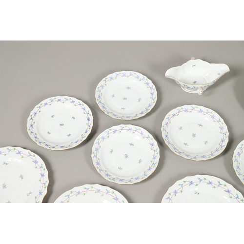 850 - HEREND - BLUE GARLAND PART DINNER SERVICE. Comprising a large oval platter (42cms across), 5 large d... 