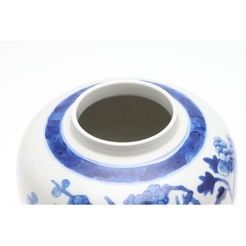 877 - 19THC CHINESE BLUE & WHITE GINGER JAR. A late 19thc ginger jar of globuler form, painted with peacoc... 