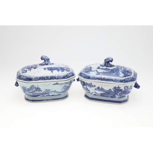 951 - PAIR OF CHINESE EXPORT TUREENS & COVERS. A pair of 18thc Chinese blue and white export lidded tureen... 