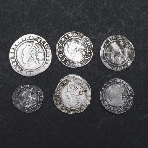 1032 - A SELECTION OF ELIZABETH I HAMMERED SILVER AND SIMILAR COINS. Elizabeth I hammered silver: a threepe... 