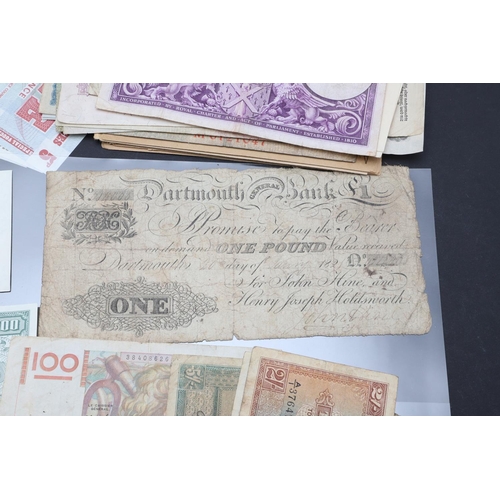 1198 - A MIXED COLLECTION OF BANKNOTES TO INCLUDE BRITISH ARMED FORCES NOTES AND MANY OTHERS. A mixed colle... 