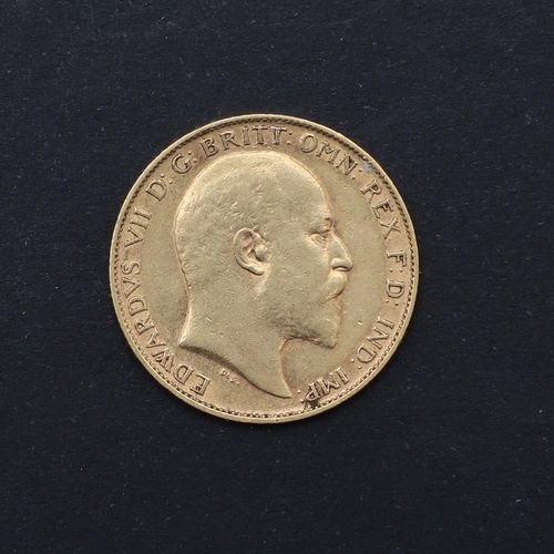 1238 - AN EDWARD VII HALF SOVEREIGN, 1902. An Edward VII Half Sovereign, bare head r. St George and the Dra... 