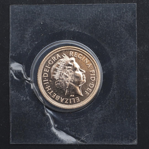 1313 - AN UNCIRCULATED ELIZABETH II HALF SOVEREIGN, 2005. An uncirculated Elizabeth II Half Sovereign, crow... 