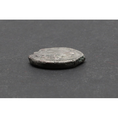 645 - ROMAN REPUBLIC, QUADRIGATUS-DIDRACHM. c.225-215 B.C. Beardless laureate Janiform head. Reverse Jupit... 