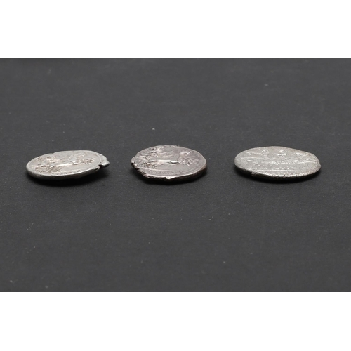 694 - THREE SIMILAR ROMAN REPUBLIC SILVER DENARIUS. Helmeted head of Roma r. with X behind. Reverse Victor... 