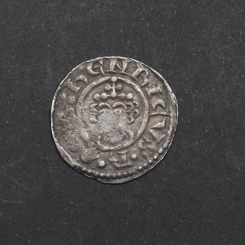 721 - A HENRY II (1154-89). HAMMERED SILVER PENNY. A Henry II short cross penny, facing portrait with two ... 
