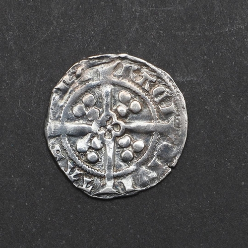 728 - AN EDWARD III (1327-77). HAMMERED SILVER PENNY. An Edward III long cross penny, facing crowned portr... 